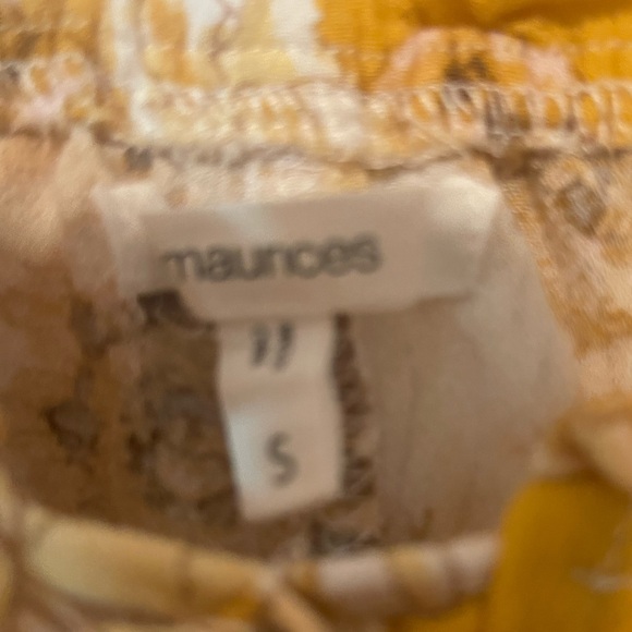 Maurice’s- Size Small - Peasant Sunflower Blouse - Picture 5 of 5